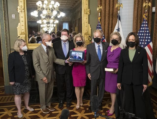 NASA image: NASA Administrator Bill Nelson Swearing-In Ceremony
