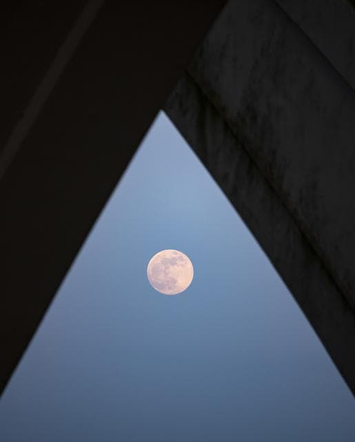 NASA image: Moonrise
