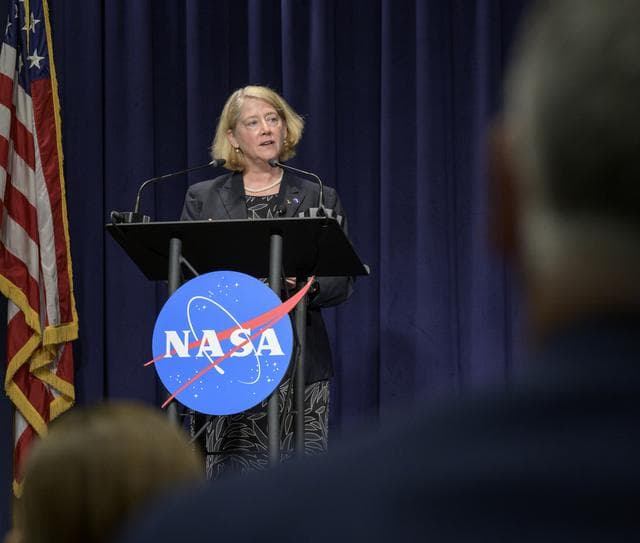 NASA image: NASA Deputy Administrator Pam Melroy Ceremonial Swearing-In