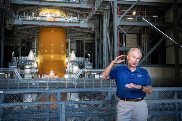 NASA image: NASA Leadership Tours KSC