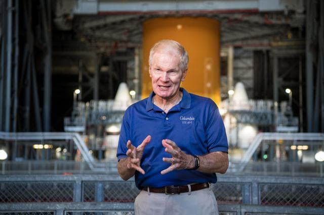 NASA image: NASA Leadership Tours KSC