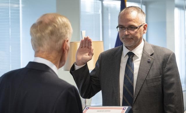 NASA image: Jim Free Sworn In as AA for ESDMD