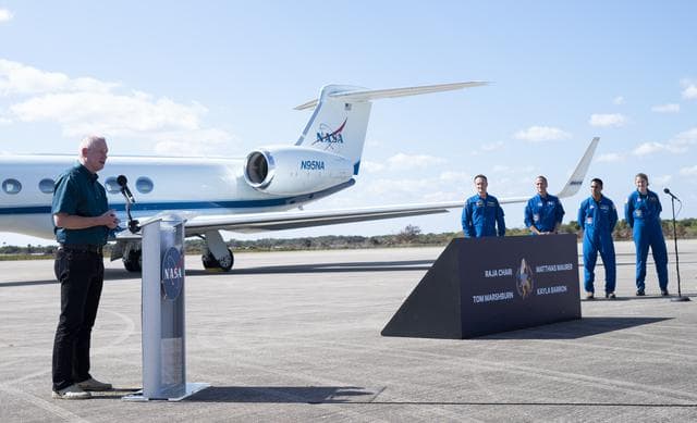 NASA image: SpaceX Crew-3 Crew Arrival