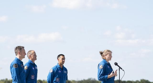 NASA image: SpaceX Crew-3 Crew Arrival