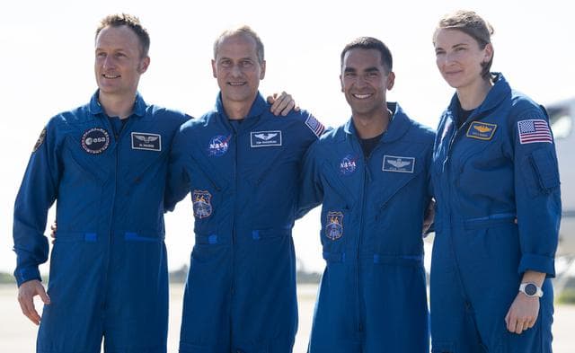 NASA image: SpaceX Crew-3 Crew Arrival