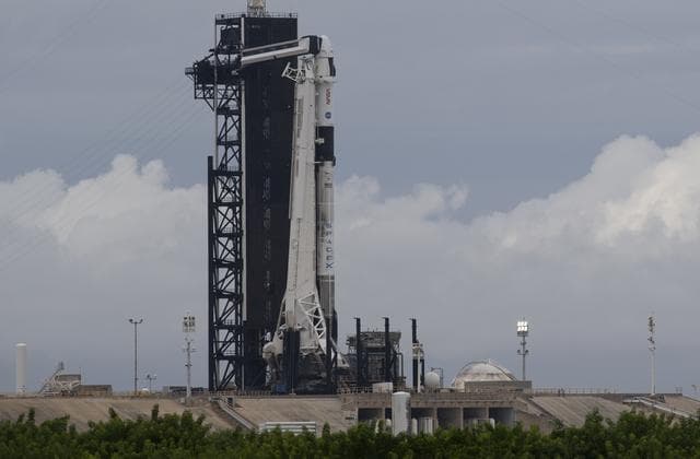 NASA image: SpaceX Crew-3 Preflight