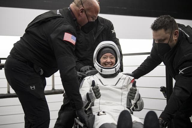 NASA image: NASA’s SpaceX Crew-2 Splashdown