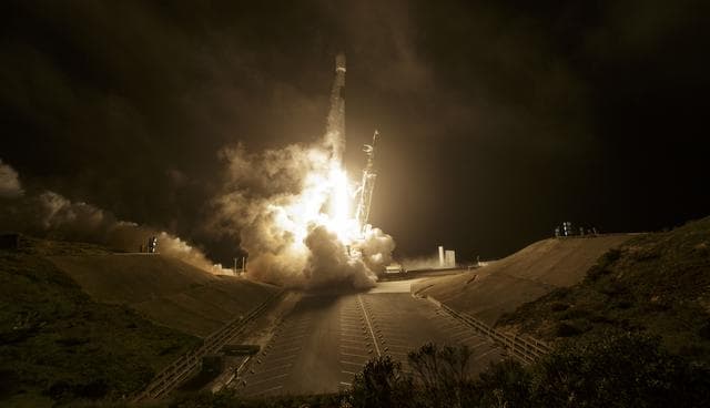 NASA image: DART Launch
