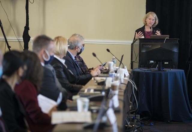 NASA image: NASA Deputy Admin Speaks at PNTAB Meeting
