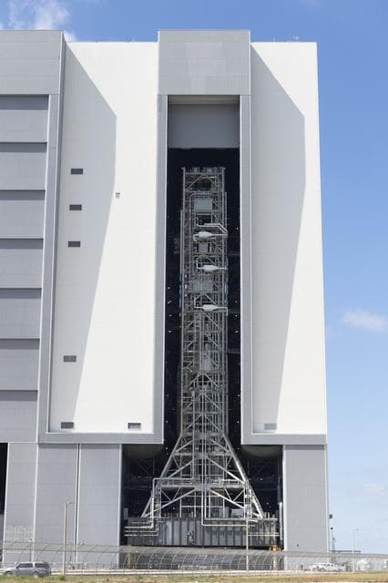 NASA image: Artemis I First Rollout