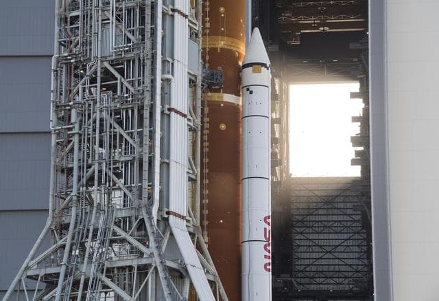 NASA image: Artemis I First Rollout