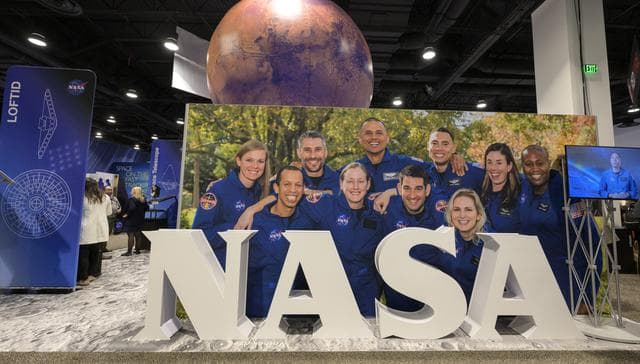 NASA image: NASA Exhibit - Space Symposium