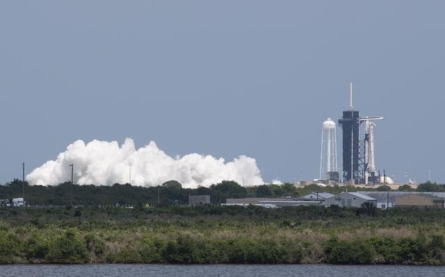 NASA image: Axiom Mission 1 Static Fire