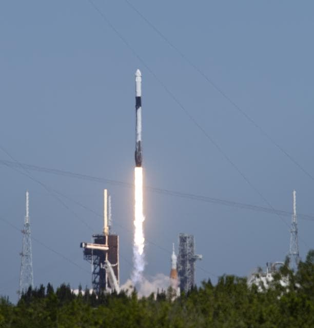 NASA image: Axiom Mission 1 Launch