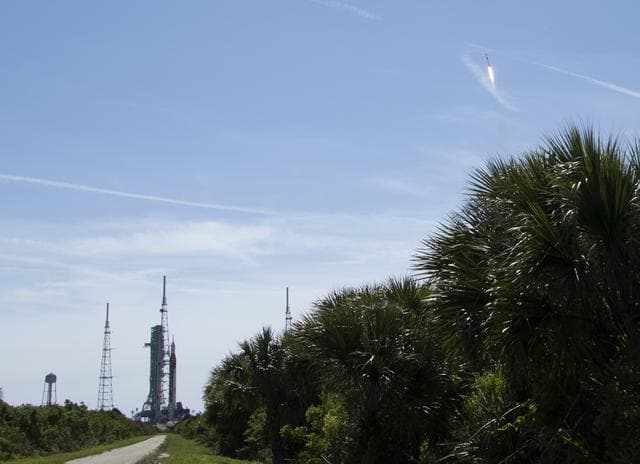 NASA image: Axiom Mission 1 Launch
