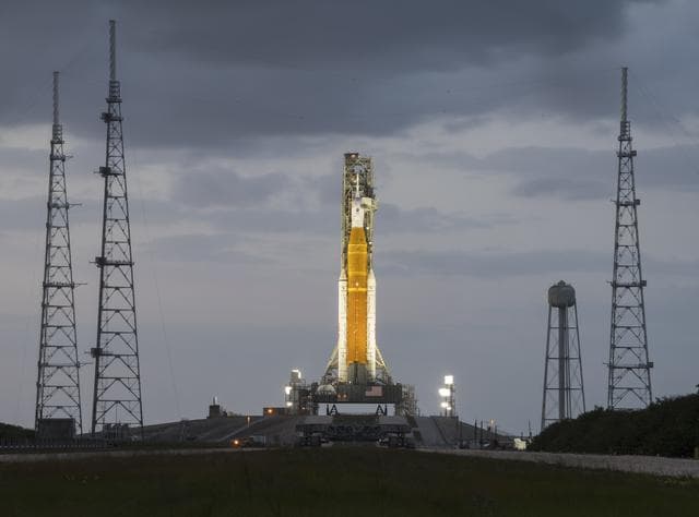 NASA image: Artemis 1 on Launch Pad 39B