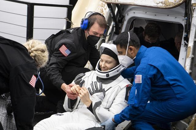NASA image: NASA’s SpaceX Crew-3 Splashdown