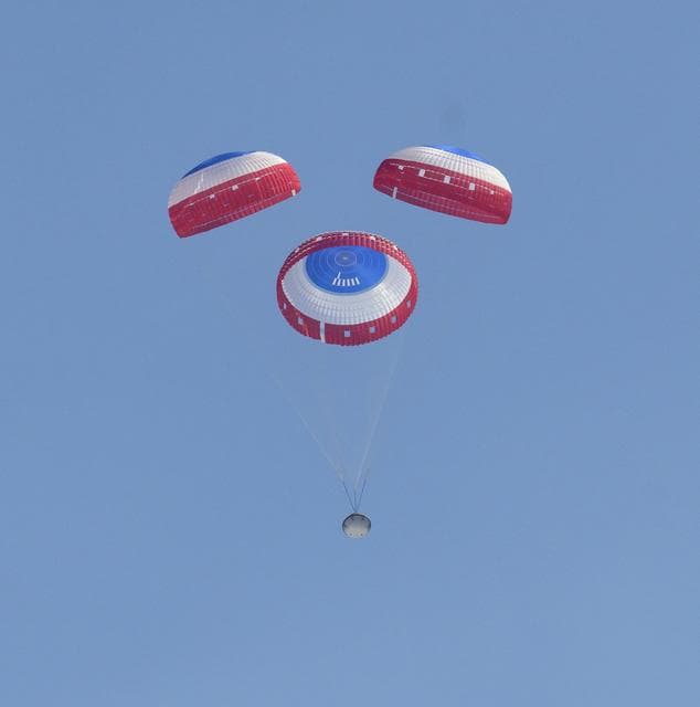 NASA image: Boeing Orbital Flight Test-2 Landing