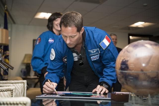 NASA Leadership Meets with NASA’s SpaceX Crew-2 Astronauts