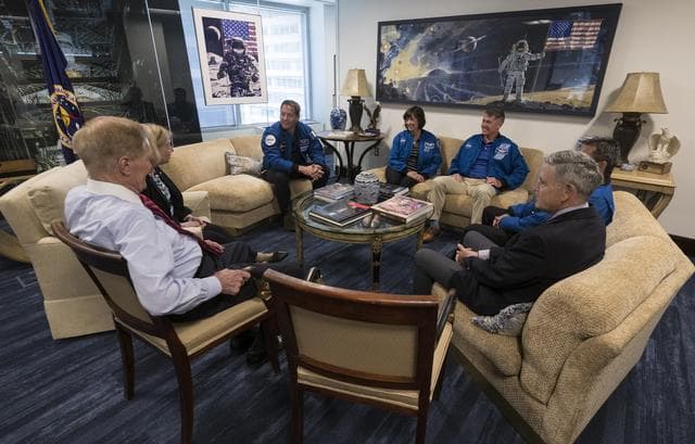 NASA Leadership Meets with NASA’s SpaceX Crew-2 Astronauts