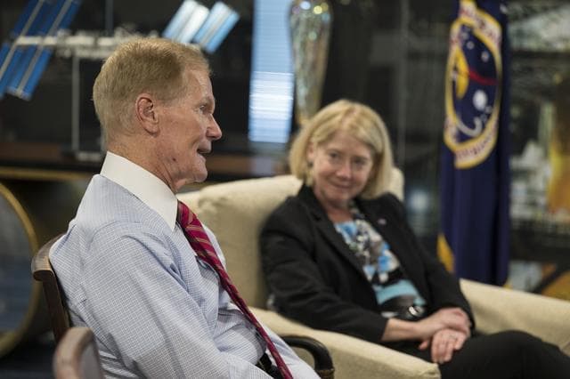 NASA image: NASA Leadership Meets with NASA’s SpaceX Crew-2 Astronauts
