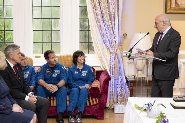 NASA image: French Sign Artemis Accords
