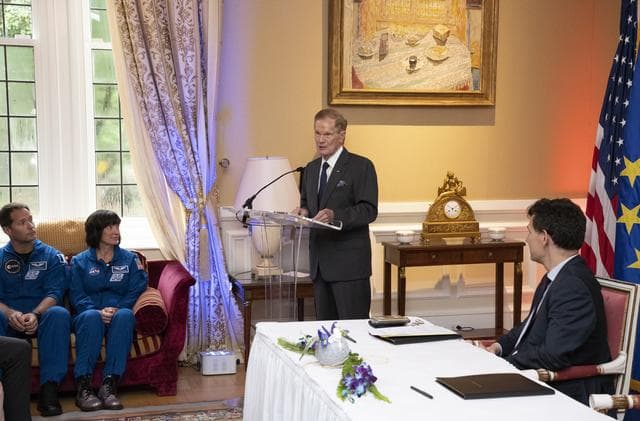NASA image: French Sign Artemis Accords