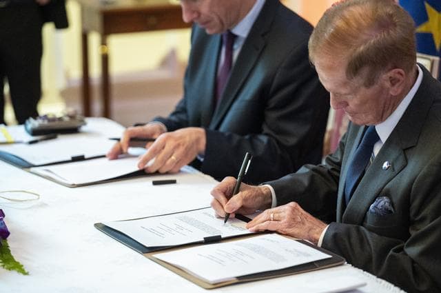 NASA image: French Sign Artemis Accords