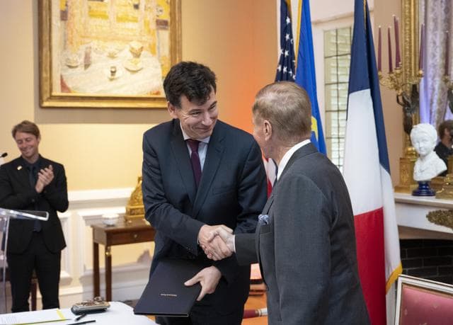 NASA image: French Sign Artemis Accords