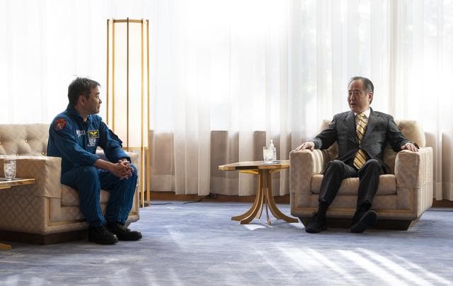 NASA image: NASA’s SpaceX Crew-2 Astronauts at the Japanese Ambassador’s