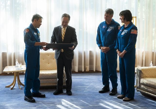 NASA image: NASA’s SpaceX Crew-2 Astronauts at the Japanese Ambassador’s