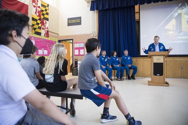 NASA image: NASA's Crew-2 Astronauts Visit Arlington Elementary School