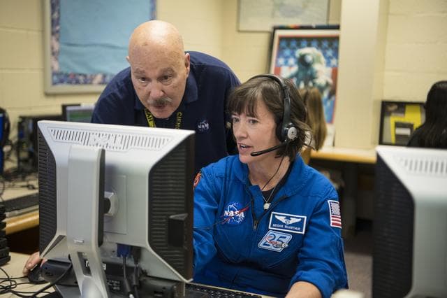 NASA image: NASA's Crew-2 Astronauts Visit Arlington Elementary School