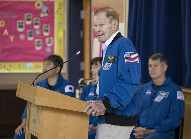 NASA image: NASA's Crew-2 Astronauts Visit Arlington Elementary School