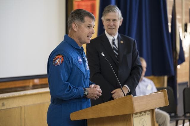 NASA image: NASA's Crew-2 Astronauts Visit Arlington Elementary School