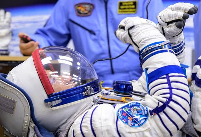 NASA image: Expedition 68 Preflight