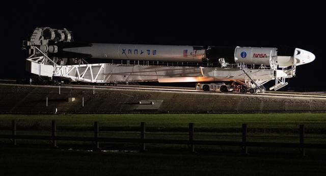NASA image: NASA’s SpaceX Crew-5 Falcon 9/Dragon Rollout to Launch Pad 39A