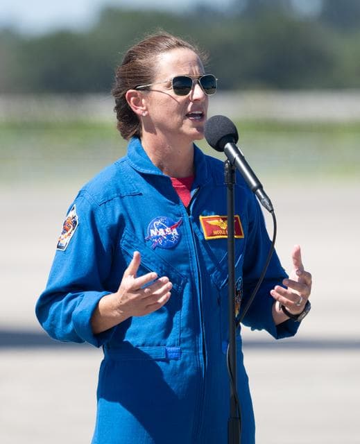 NASA image: NASA’s SpaceX Crew-5 Crew Arrival for Prelaunch Activities