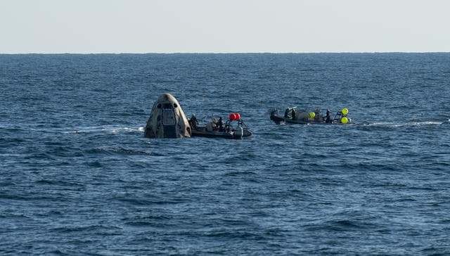 NASA image: NASA’s SpaceX Crew-4 Splashdown