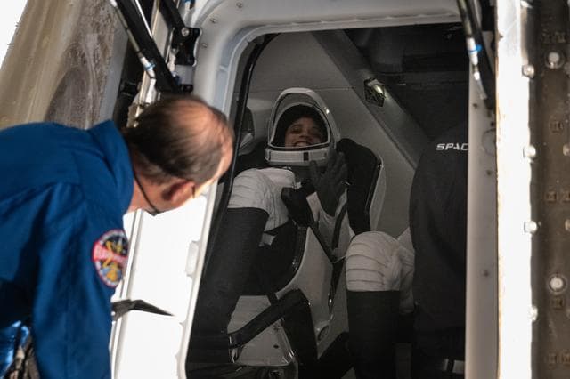 NASA image: NASA’s SpaceX Crew-4 Splashdown
