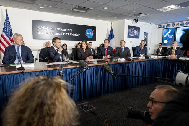 NASA image: Vice President Harris and French President Macron meet at NASA H