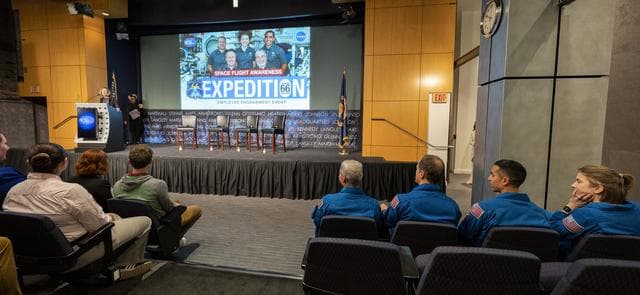 NASA image: NASA’s SpaceX Crew-3 Employee Engagement Event