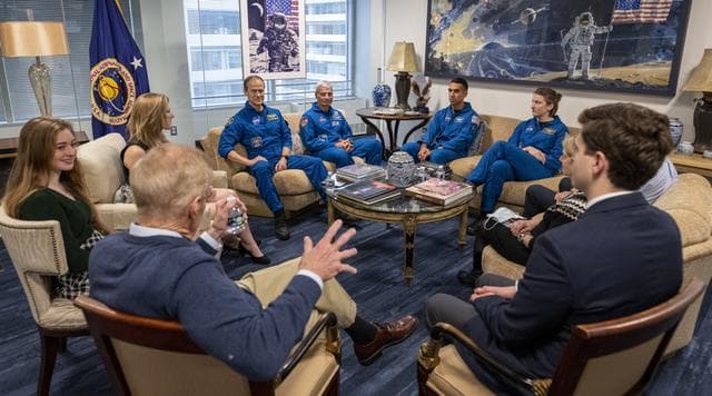 NASA image: NASA’s SpaceX Crew-3 Meet and Greet with Leadership