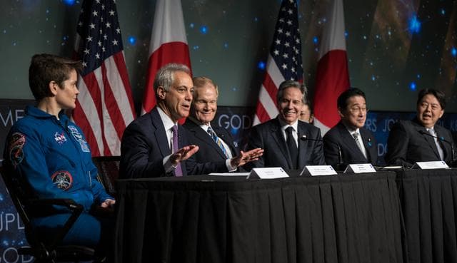 NASA image: U. S. and Japan Space Agreement Signing