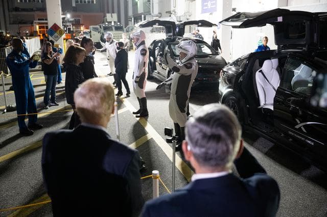 NASA’s SpaceX Crew-6 Crew Walkout