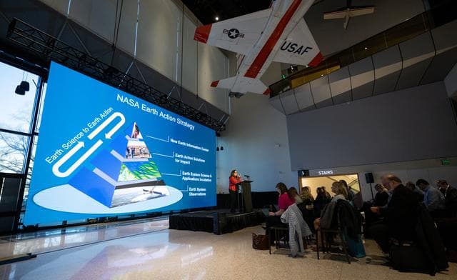 NASA image: TEMPO Briefing