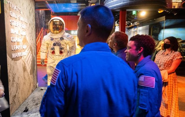 NASA image: NASA’s SpaceX Crew-4 at NASM