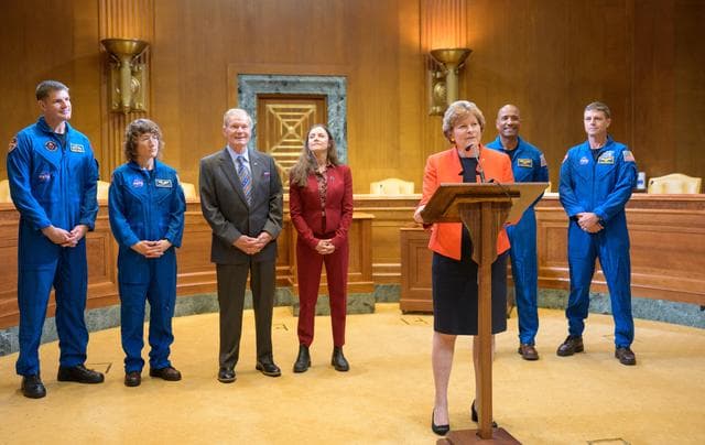NASA image: Artemis II Crew Senate Meet and Greet