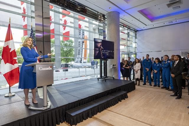 NASA image: Artemis II Crew Canadian Embassy Reception