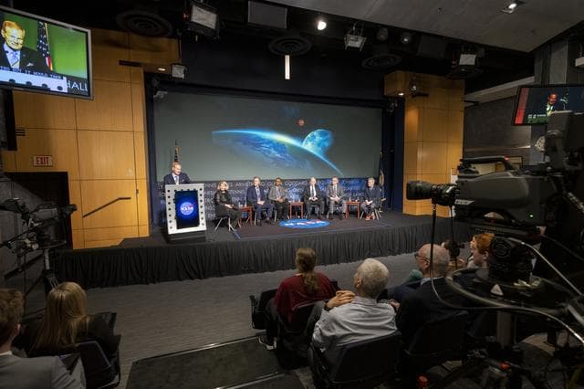 NASA image: Moon to Mars Townhall